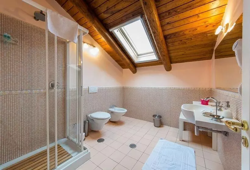 Standard Neljän Hengen Huone, B&b Beata Solitudo