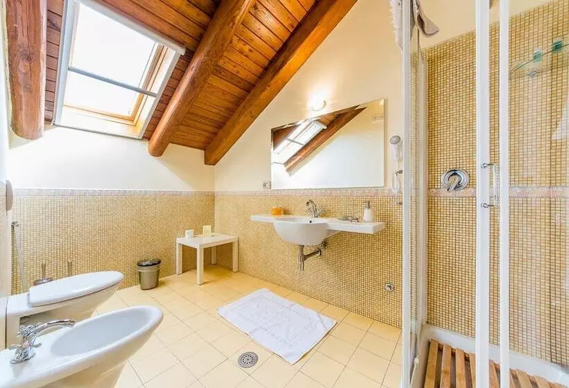 Standard Neljän Hengen Huone, B&b Beata Solitudo