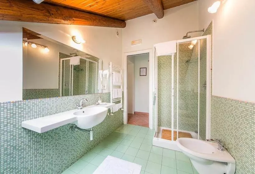Standard Kolmen Hengen Huone, B&b Beata Solitudo