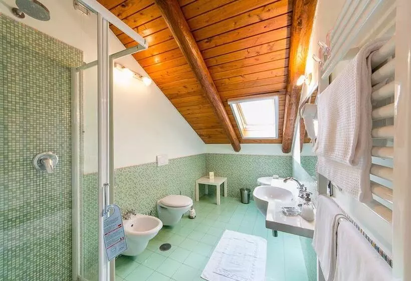 Standard Kolmen Hengen Huone, B&b Beata Solitudo