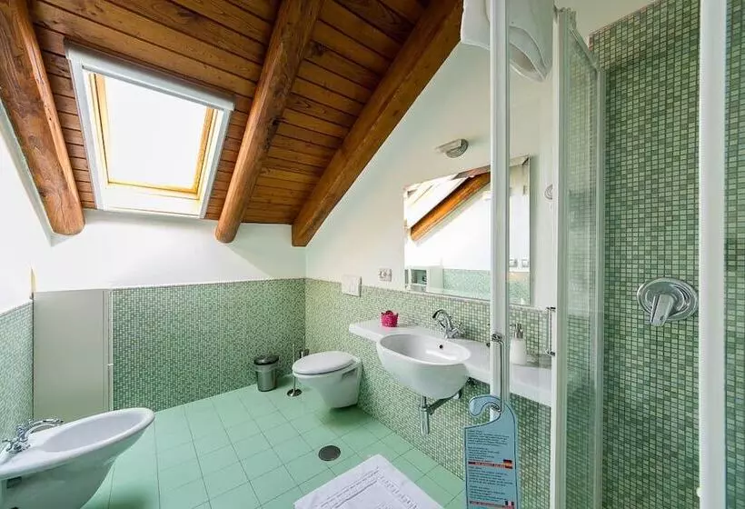 Comfort Yhden Hengen Huone, B&b Beata Solitudo