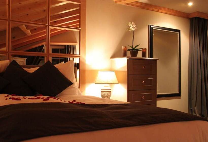 سوییت جونیور, Albatros