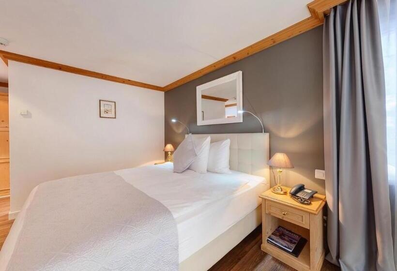 اتاق سوپریور یک تخته, Albatros