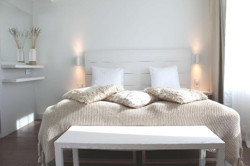 מיטת קינג בסוויטה, Best Western Plus Sthlm Bromma