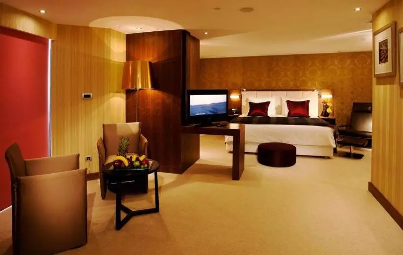 プレジデントスイートルーム, Crowne Plaza Istanbul Harbiye, An Ihg
