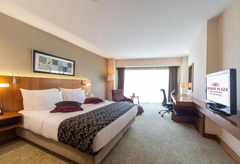 غرفة بريميوم, Crowne Plaza Istanbul Harbiye, An Ihg