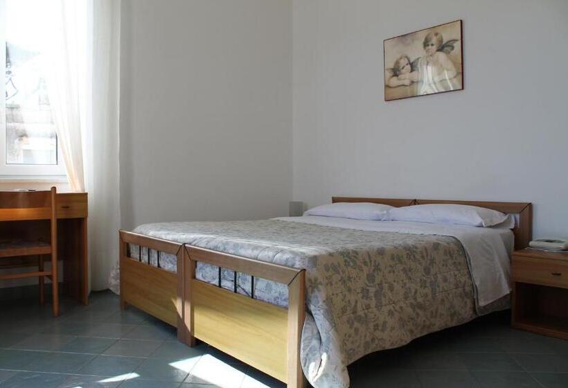 اتاق استاندارد, Esperia