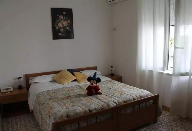 اتاق استاندارد, Esperia