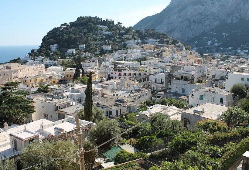 اتاق سوپریور با چشمانداز دریا, Esperia