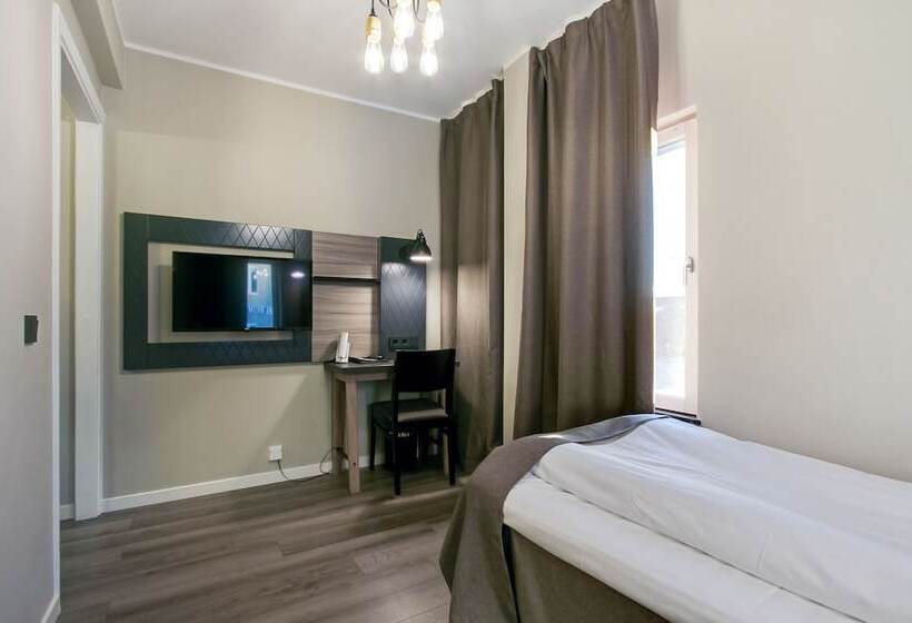 シングルベーシックルーム, First Hotel Brommaplan