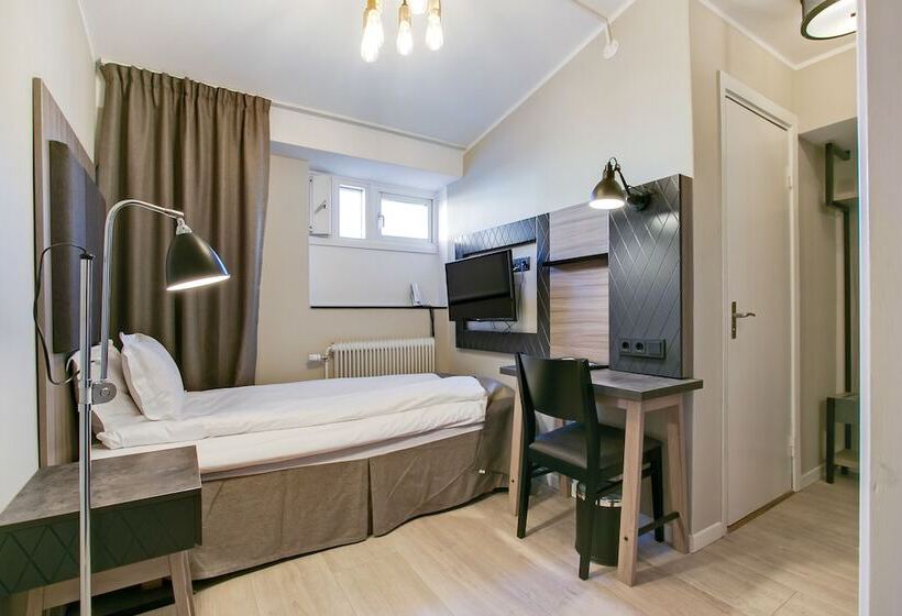 シングルベーシックルーム, First Hotel Brommaplan