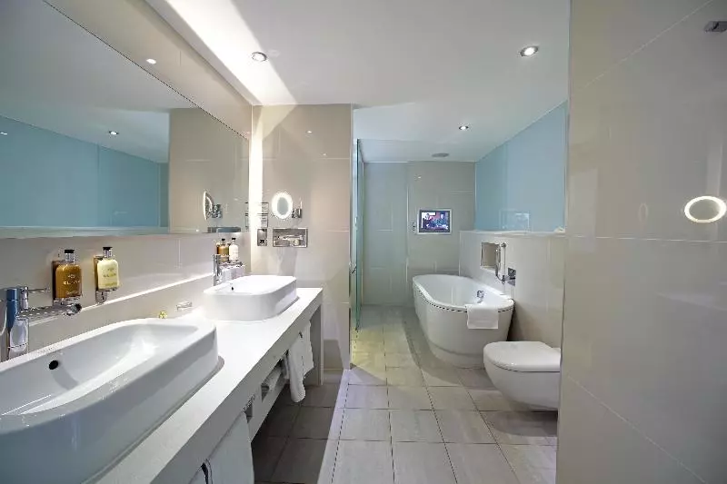 Sviitti, Holiday Inn Bristol City Centre, An Ihg