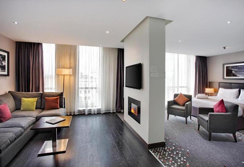 스위트, Holiday Inn Bristol City Centre, An Ihg