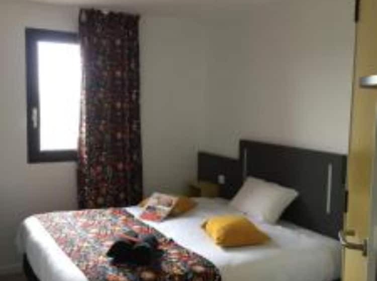 Номер Стандарт, Kyriad Direct La Rochelle Aytré