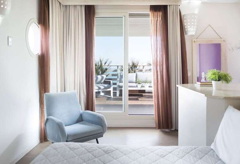 オーシャンビュースーペリアールーム, Lamorosa