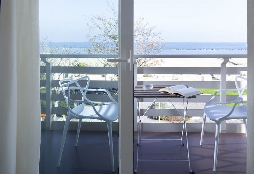 Triple Room Sea View, Lamorosa