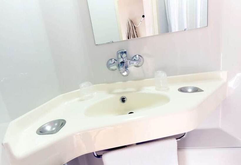 غرفة قياسية, Premiere Classe Mulhouse Sud  Morschwiller