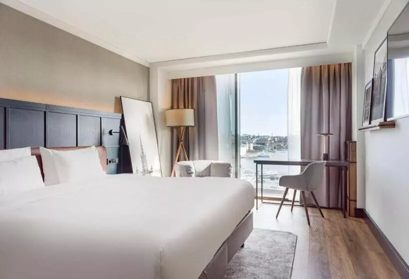 Superior room with lake view, Radisson Blu Waterfront Hotel, Stockholm