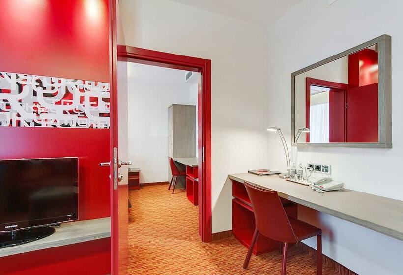 スイート, Red Stars