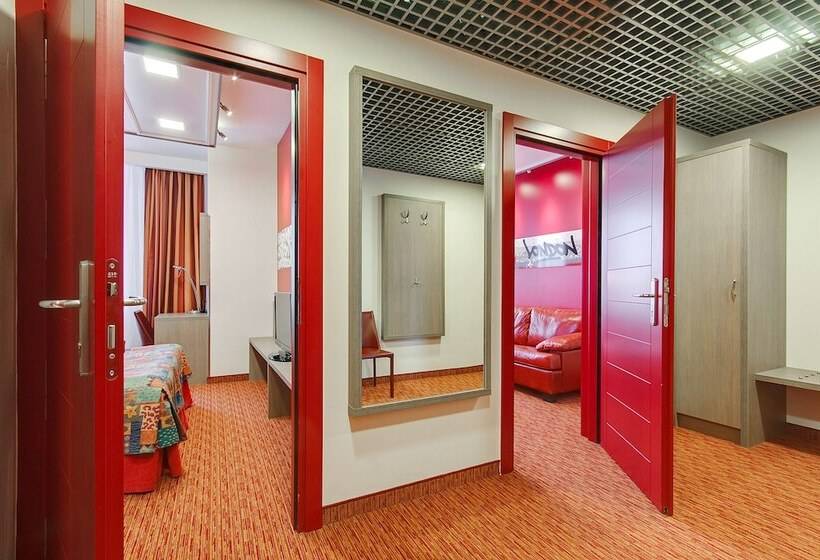 スイート, Red Stars