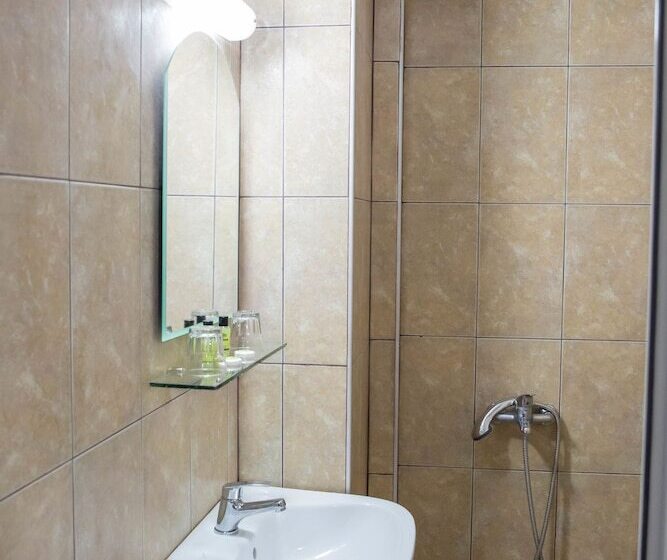 غرفة قياسية, Tempi