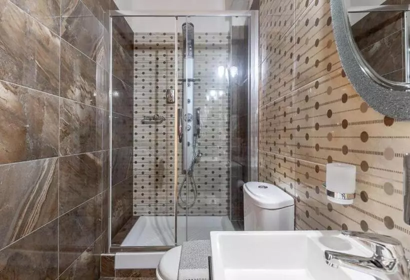 スーペリアトリプルルーム, Toti Boutique Rooms