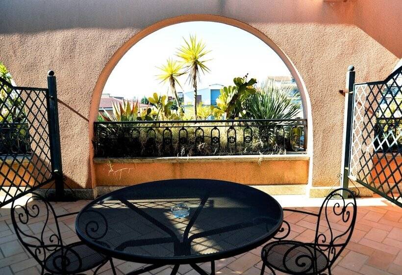 חדר סופריור, Afrodite Boutique