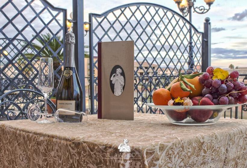 חדר סופריור לשלושה, Afrodite Boutique