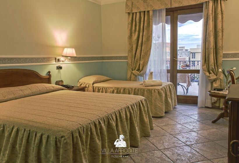 חדר סופריור לשלושה, Afrodite Boutique