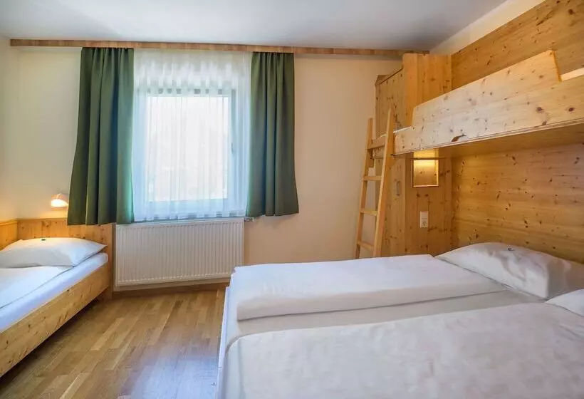 スタンダード４人部屋, Jufa Hotel Bad Aussee