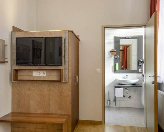 غرفة قياسية فردية, Jufa Hotel Bregenz