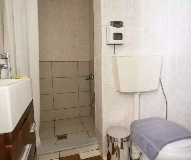 Comfort-huone, Kimon Hotel Athens