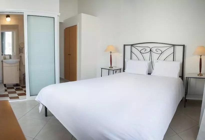 Comfort-huone, Kimon Hotel Athens
