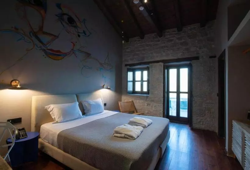スーペリアールーム, Petra & Fos Boutique Hotel & Spa