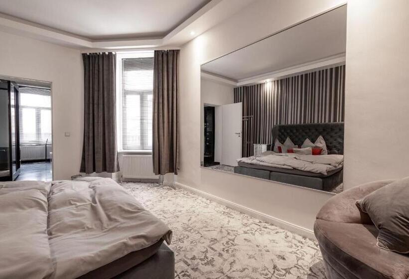 חדר סטנדרט עם ג'קוזי, Little Suite