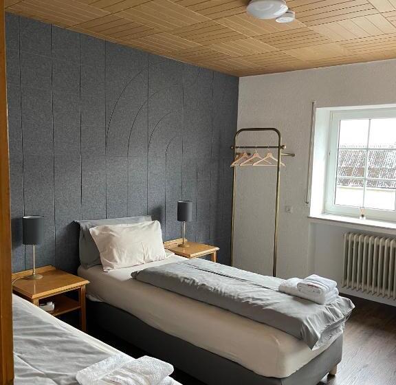 Quarto Standard Casa de Banho Partilhada, The Gantry