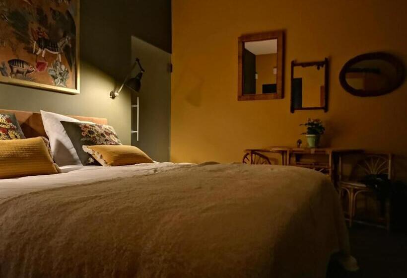 Номер Deluxe Кровать Кинг, La Villa Du Pré Du Cerf