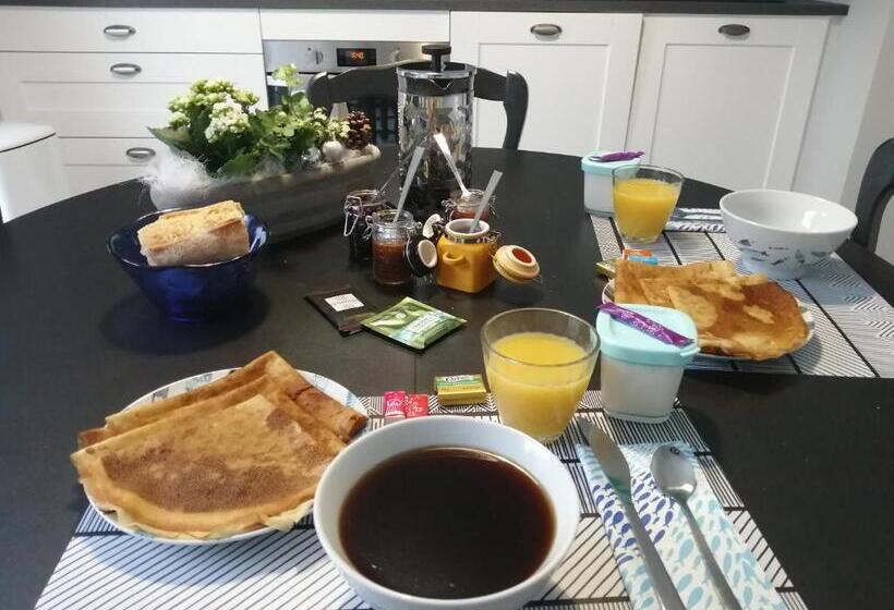 スタンダードルーム, Le Hameau Du Petit Carpont   Baie De Saint Brieuc Entre Paimpol Et Erquy   Petit Déjeuner Breton Fai