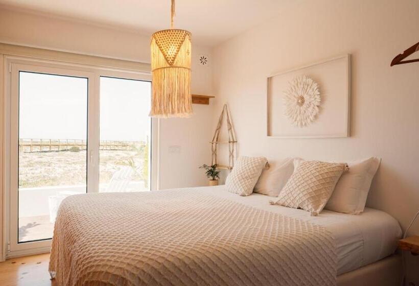 带海景的标准房, We Surf House