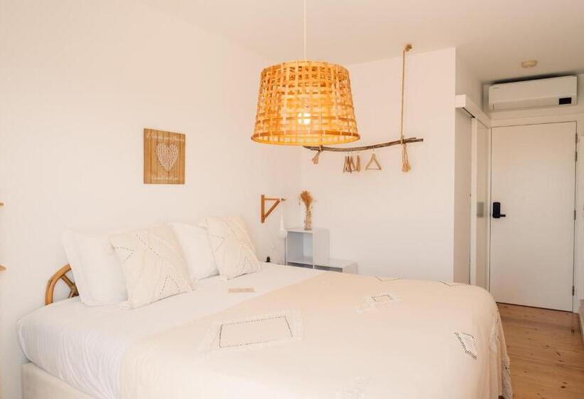 带海景的标准房, We Surf House