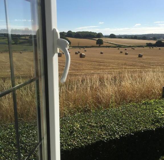 Номер Стандарт с Террасой, Rosemary Cottage