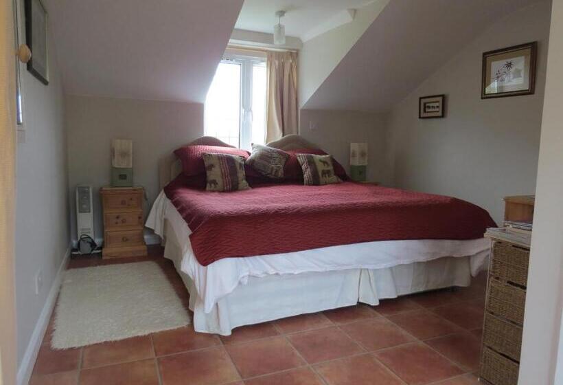 Номер Стандарт с Террасой, Rosemary Cottage