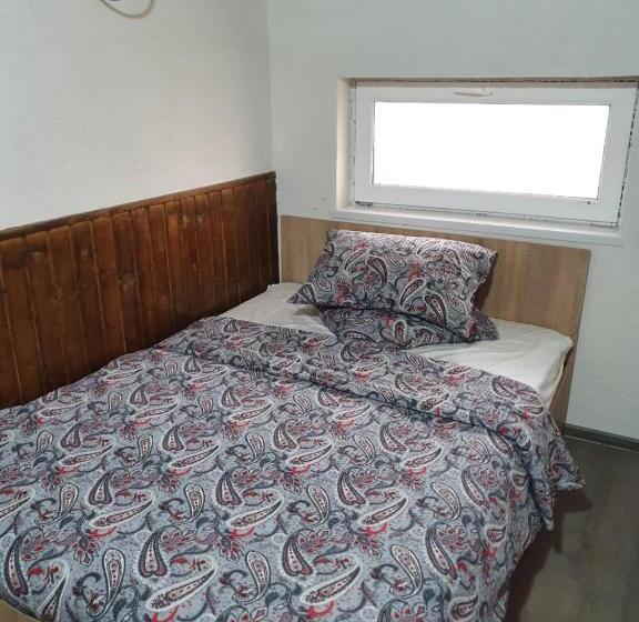 Номер Стандарт, Casa Radu