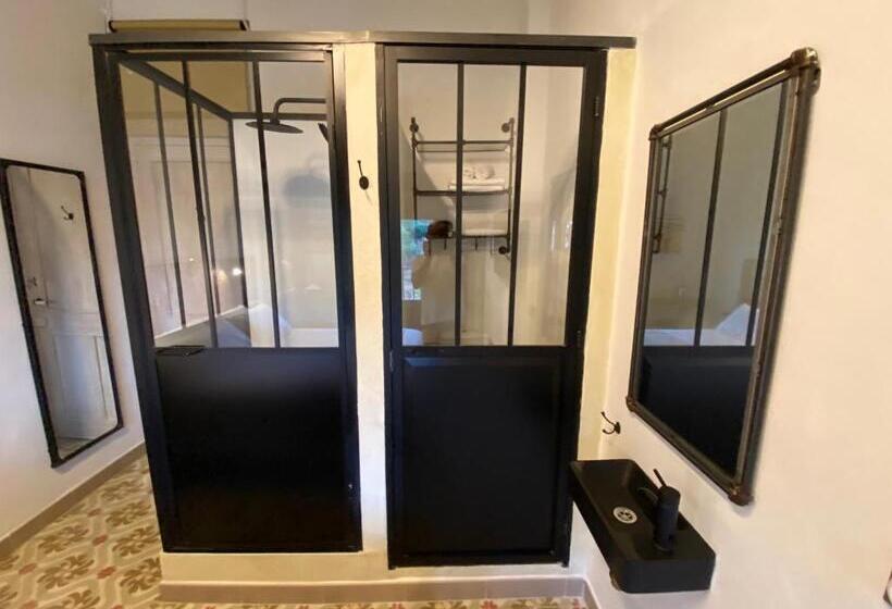 חדר סטנדרט עם מרפסת, Can Massana