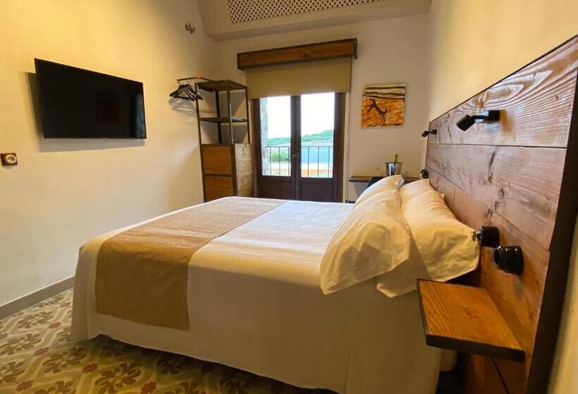 חדר סטנדרט עם מרפסת, Can Massana