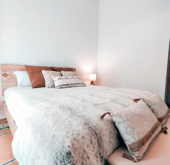 اتاق استاندارد با تخت بزرگ, Walter S B&b