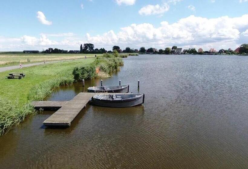 Семейное Студио, B&b Zunderdorp