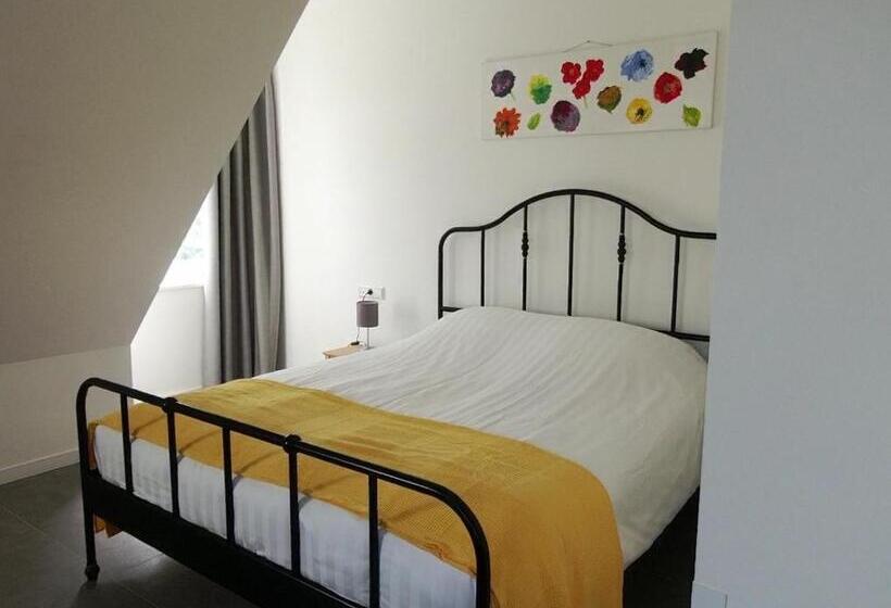 Четырехместный Номер Стандарт, B&b Zunderdorp