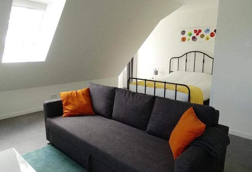 غرفة قياسية رباعية, B&b Zunderdorp