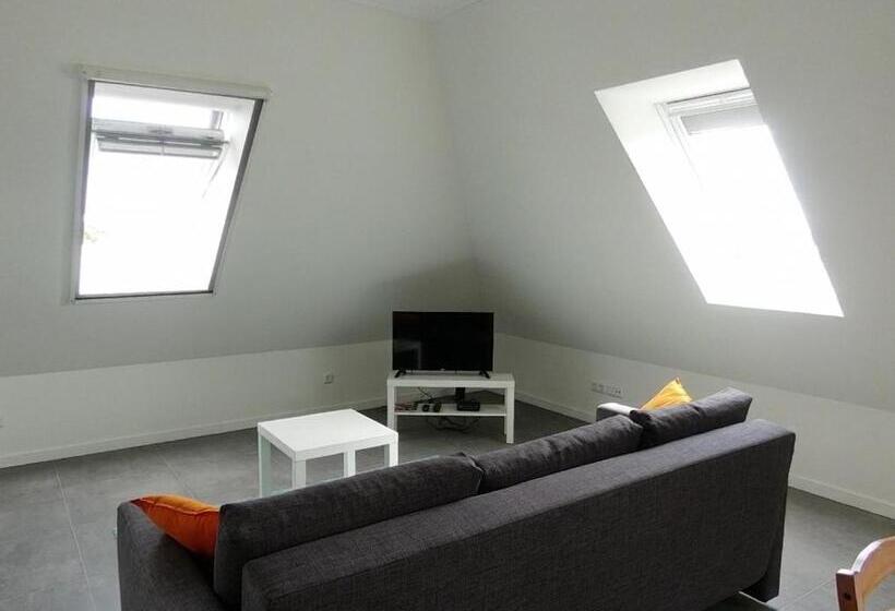 Семейное Студио, B&b Zunderdorp